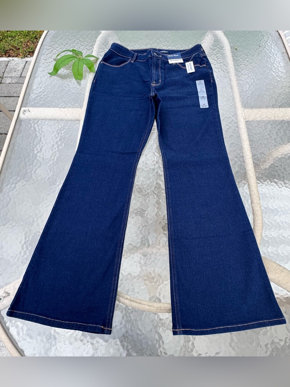 ❤️ NWT Old Navy High-Rise Wow Flare Jeans Size 12 Dark Wash